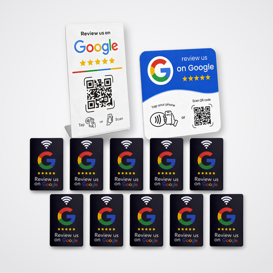 Butiks-pakken – 10 sorte Google Reviewkort + 1 Google Reviewstander + 1 Google Anmeldelsesplade
